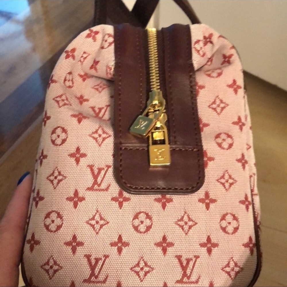 Authentic Louis Vuitton Josephine Handbag - Picture 2 of 7